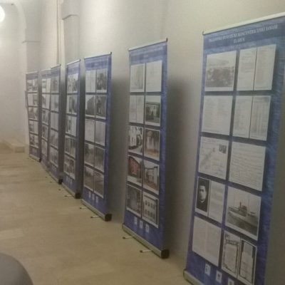 Izložba Udruge u Narodnom muzeju Zadar atri Kneževe palače.