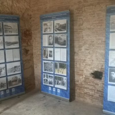 Izložba Udruge u prostorijama Muzeja na Molatu kao zamjena za stalni muzejski postav.